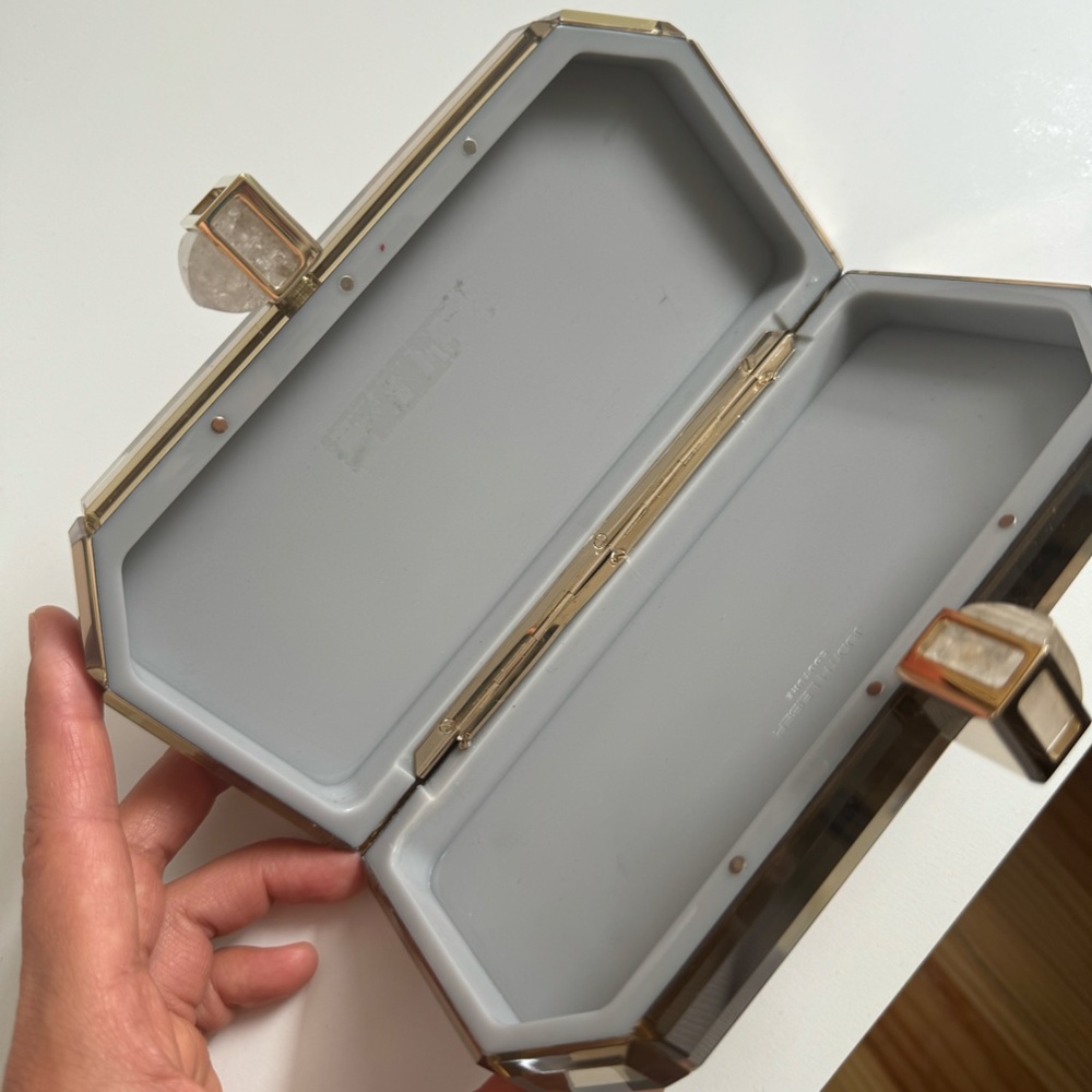 auth JUDITH LEIBER Champagne ACRYLIC RESIN BOX CLUTCH -- Gorgeous!!! Red Carpet - Picture 4 of 14